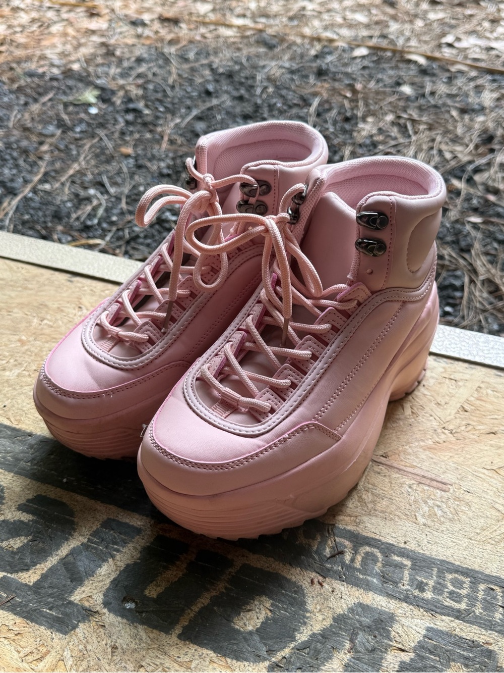 Berken pink platform tennis shoes
